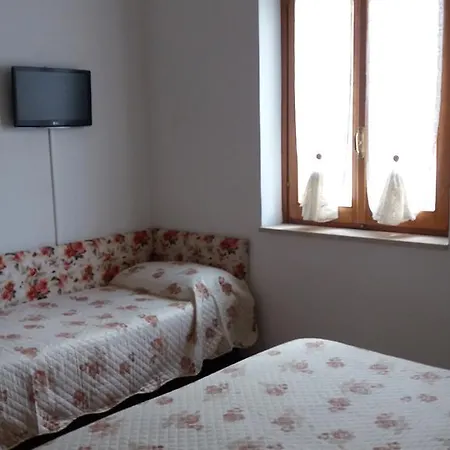 לינה וארוחת בוקר Giardino Sul Mare